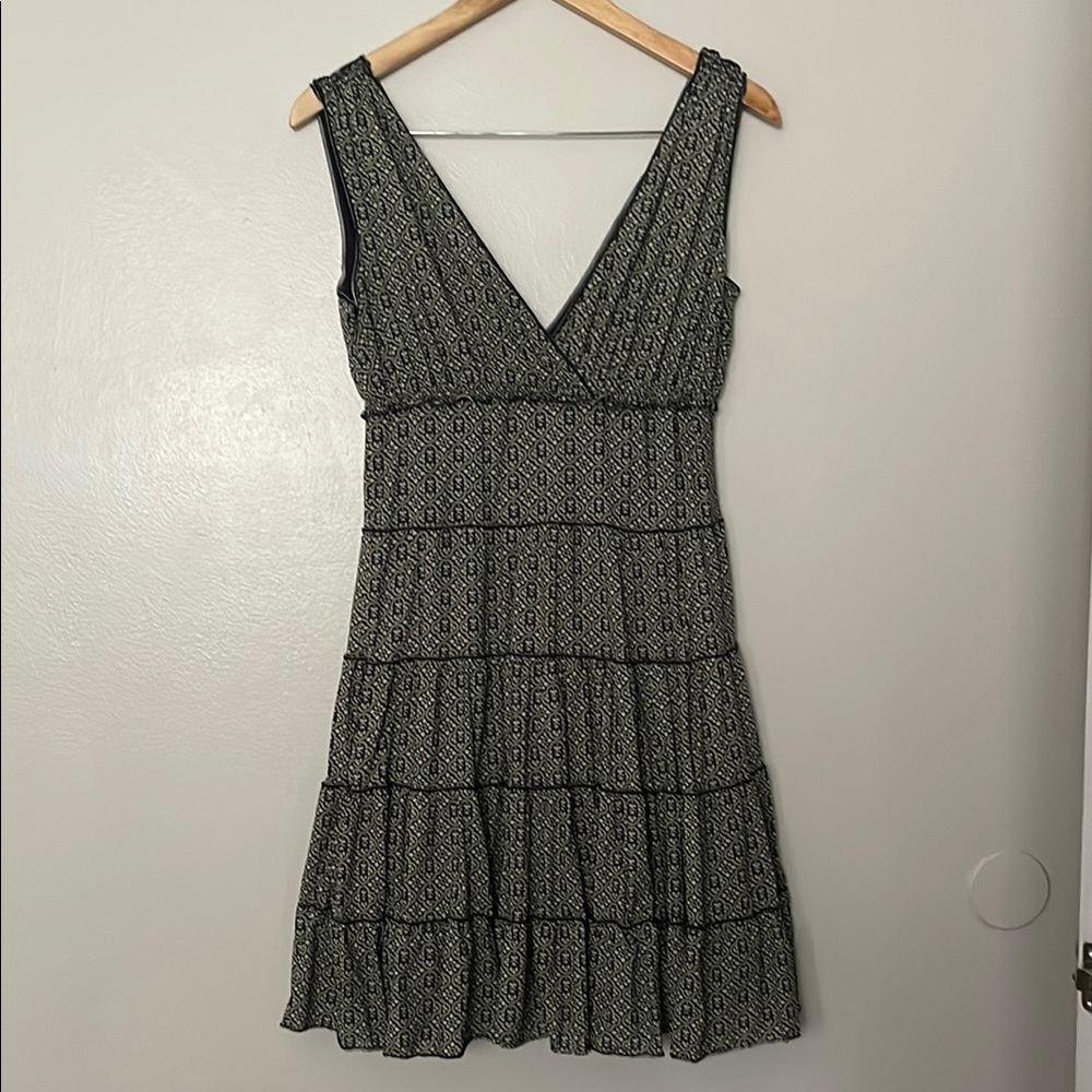 V-Neck Green Black Patterned Dress Tiered layers